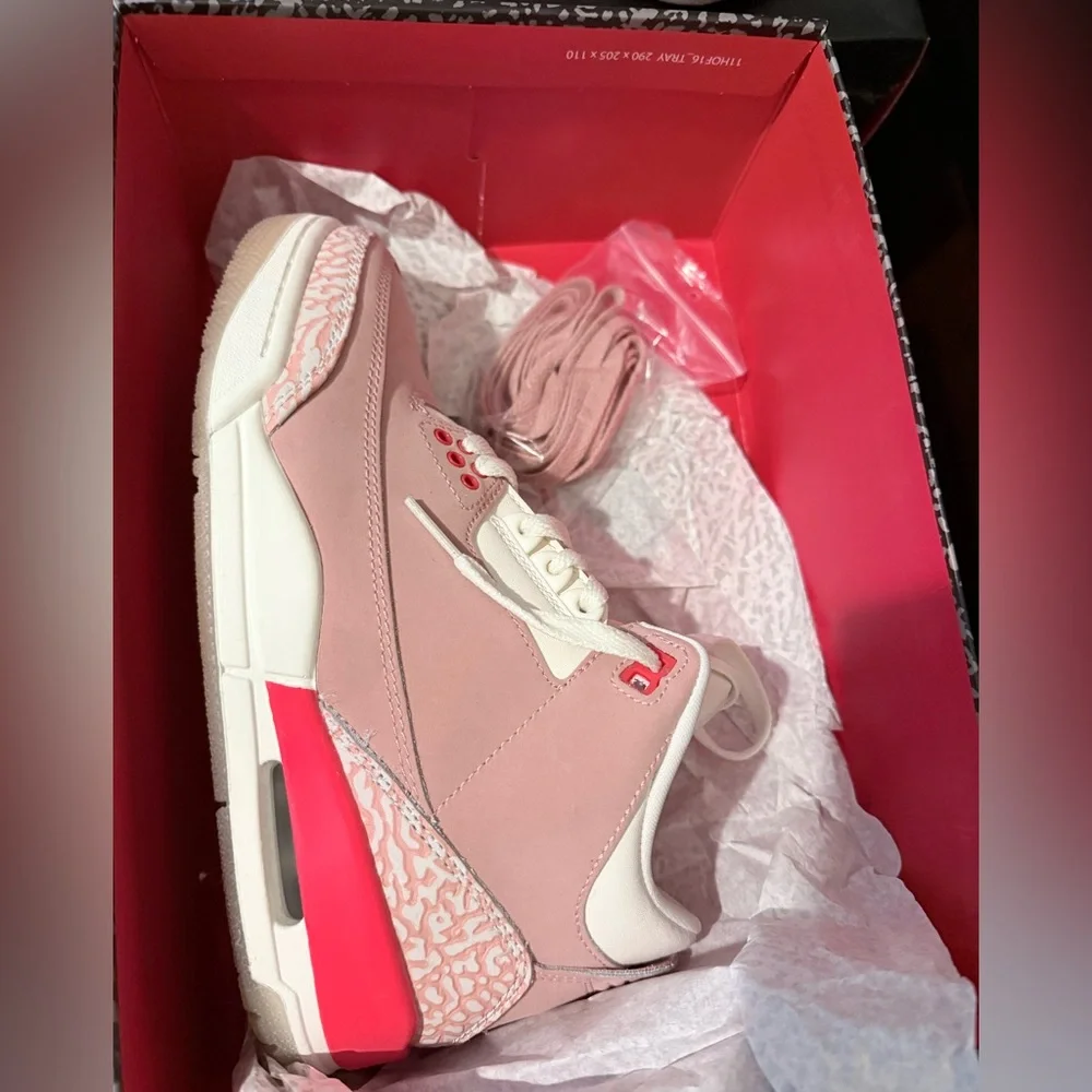 Wmns Air Jordan 3 Retro 'Rust Pink' v - Picture 2 of 7